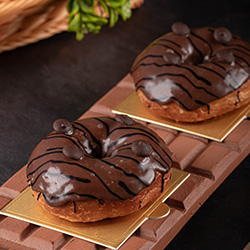 Muffin – Chocolate / Blueberry / Dates & Walnut